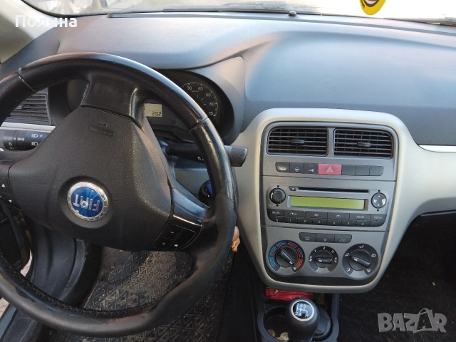 Fiat Grande Punto 1.4i 2008g, снимка 5 - Автомобили и джипове - 52813168
