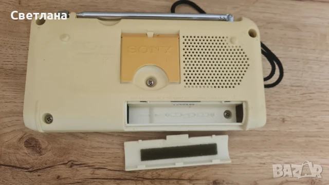 SONY ICF-490S, снимка 5 - Радиокасетофони, транзистори - 50899146