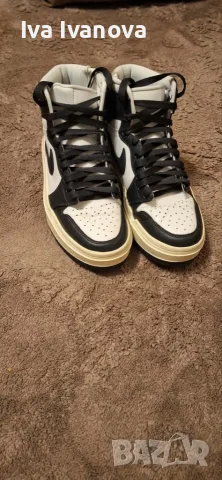 Дамски кецове Nike Air Jordan 1