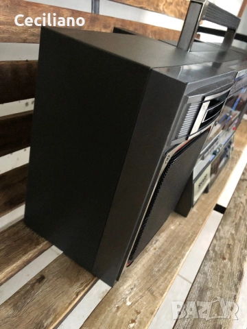 Радиокасетофон SHARP GF-780Z(D) -работещ и хубаво звучащ!, снимка 9 - Радиокасетофони, транзистори - 52104934