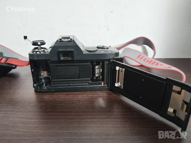 Камера Canon T50 Japan , снимка 9 - Фотоапарати - 56466266