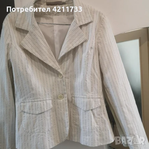 дамско бяло сако с подплънки размер S НОВО