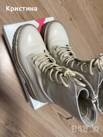 Бежови боти , снимка 3 - Дамски боти - 52777413