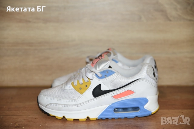 Nike AIR MAX оригинални маратонки, размер 36.5, снимка 2 - Маратонки - 53917108