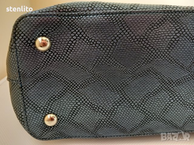 Стилна Дамска Чанта, снимка 14 - Чанти - 42863395
