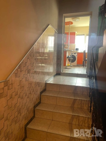 Къща на 2-етажа в кв. Кулата , снимка 9 - Къщи - 54006475