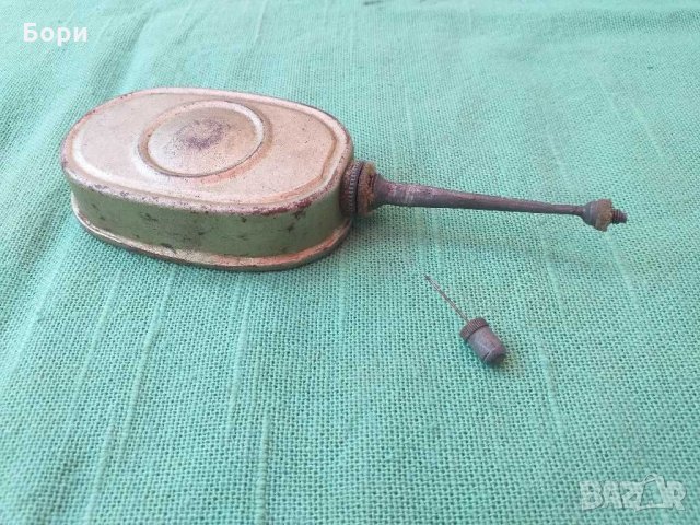 Стара масльонка метална, снимка 5 - Антикварни и старинни предмети - 30019096