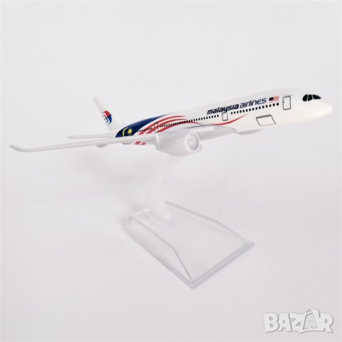 Еърбъс 350 самолет модел макет Malaysia Airlines метален A350, снимка 3 - Колекции - 42897568