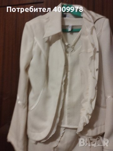 Продавам бял костюм , снимка 2 - Костюми - 44476014