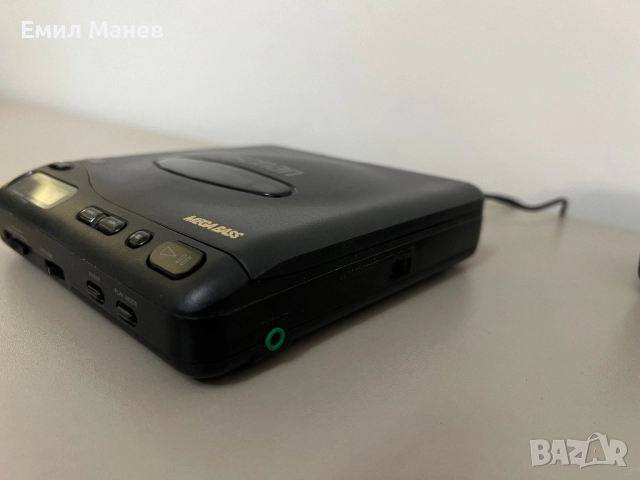 Sony D 11 discman, снимка 4 - Аудиосистеми - 52398417