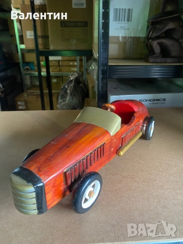 Винтидж състезателна кола от дърво, снимка 2 - Антикварни и старинни предмети - 51951893