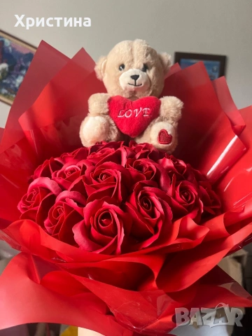Букет за свети Валентин , снимка 5 - Ръчно изработени сувенири - 53268345
