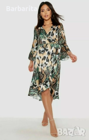 Сатенена рокля Boohoo размер М/38