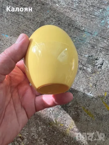Пластмасово жълто яйце контейнер за яйце, снимка 2 - Фигурки - 49978067