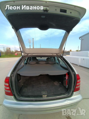 Мерцедес Ц200 Компресор, снимка 17 - Автомобили и джипове - 54176811