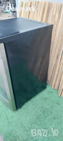 Samsung охладител за вино от неръждаема стомана, снимка 5 - Хладилници - 48042756