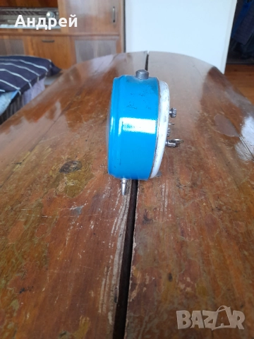 Стар часовник,будилник Mera Poltik, снимка 3 - Антикварни и старинни предмети - 52310008