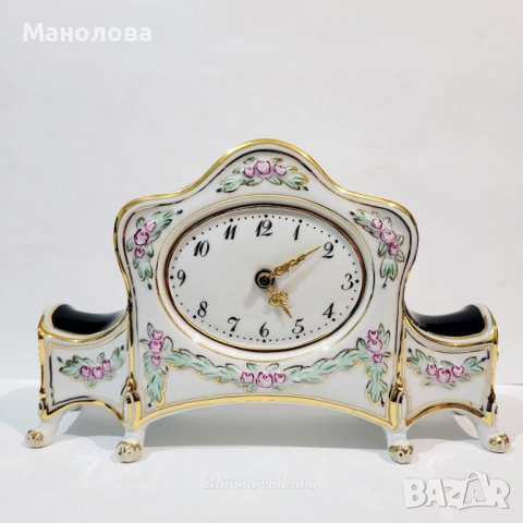 Порцеланов настолен часовник Royal Dux Bohemia Komtesa в стил Empir. 