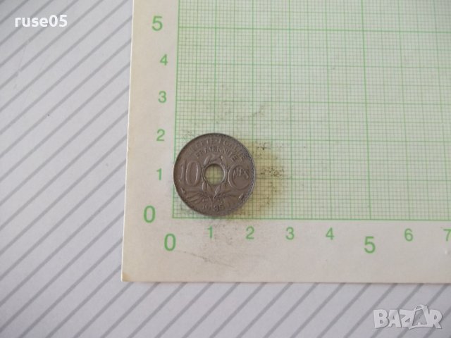 Монета "10 CMES / сантима / - Франция - 1935 г."