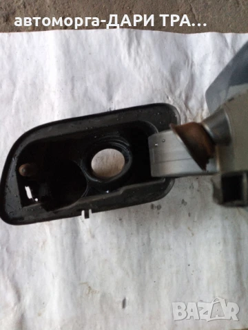 Капачка резервоар за Ситроен ц4 Грант Пикасо 2 , снимка 2 - Части - 50810697