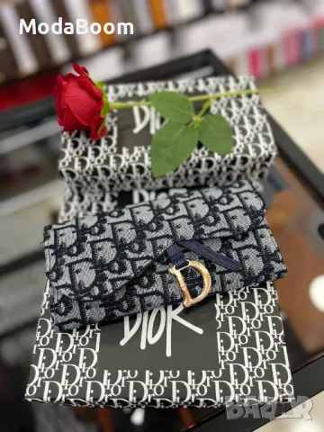 Dior дамски портмонета Различни цветове , снимка 2 - Портфейли, портмонета - 48949500