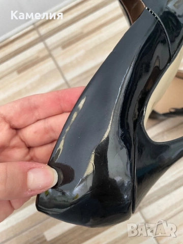 Обувки, снимка 4 - Дамски обувки на ток - 52393716