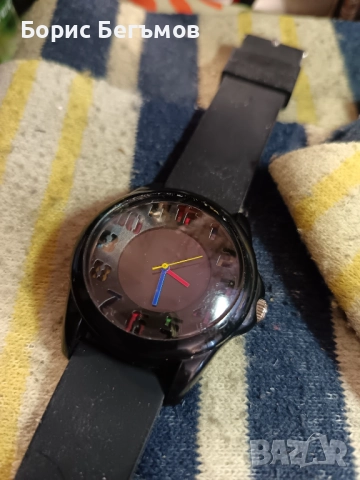 Спортен кварцов часовник, снимка 4 - Водоустойчиви - 52472185