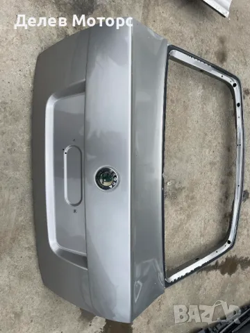 Задна пета врата капак необорудван от Шкода Октавия хечбек 1.9 ТДИ, 105 кс., 5 ск. , снимка 2 - Части - 50264956