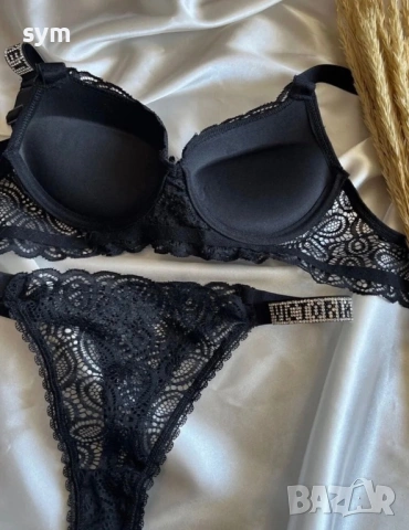 Сет камъни Swarovski VS, снимка 2 - Бельо - 54323313