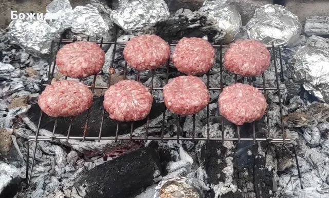 Преносими Неръждаеми Скари 20см. на 30см. Преносима Неръждаема скара, снимка 5 - Скари - 50351416