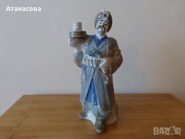 Порцеланова фигура-бутилка Украйна 1990 г 1, снимка 11 - Антикварни и старинни предмети - 42785065