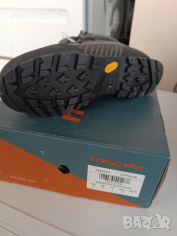 Туристически обувки , снимка 4 - Други - 54287417