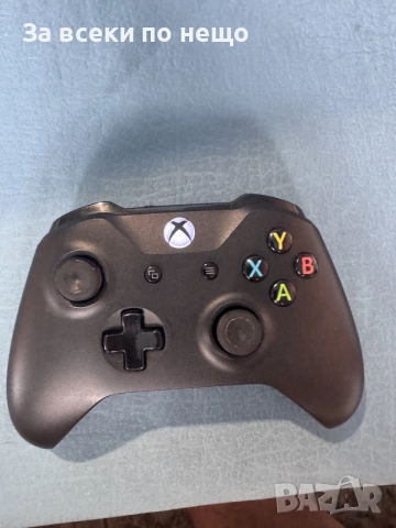 Оригинален джойстик Xbox One , model 1708, снимка 5 - Джойстици и геймпадове - 56060301