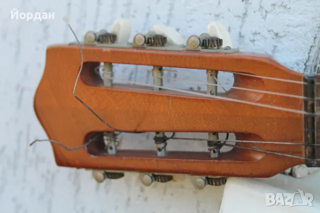 Немска акустична китара ''Hofner'', снимка 9 - Китари - 49987973