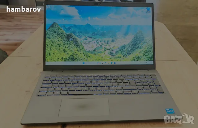 Мощен лаптоп Dell Latitude 3540 с 10-ядрен Core i5-1335U и 15.6'' FHD 8GB DDR4/256 GB SSD без камера