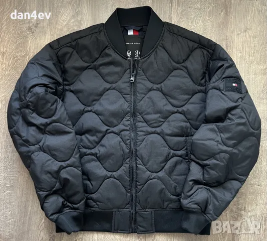 Бомбър яке Tommy Hilfiger, снимка 6 - Якета - 54196051