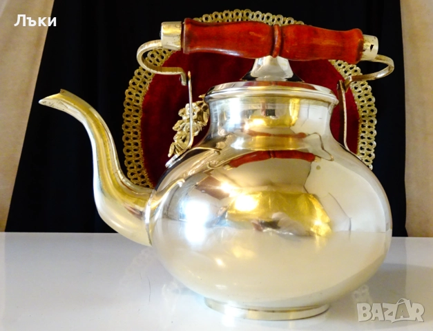 Викториански бронзов чайник,кана. 