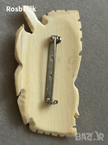 Старинна брошка от слонова кост , снимка 4 - Антикварни и старинни предмети - 53349218