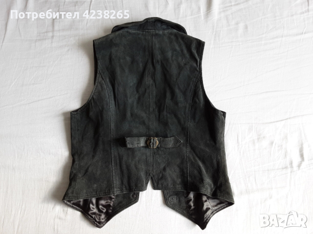 eлек нов, естествена кожа-велур , снимка 2 - Елеци - 52795332