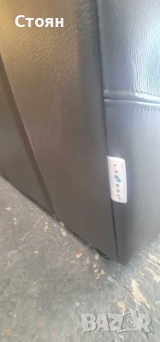 Сив кожен фотьойл La-z-boy, снимка 8 - Дивани и мека мебел - 50887474