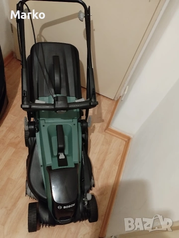 Акумулаторна косачка бош 36-550 , снимка 2 - Градинска техника - 53927760