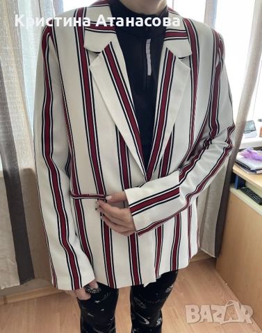 Красиво сако на черти - размер XL , снимка 2 - Сака - 52418355