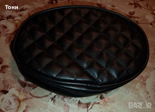 Нов Дамски Кожен Несесер 