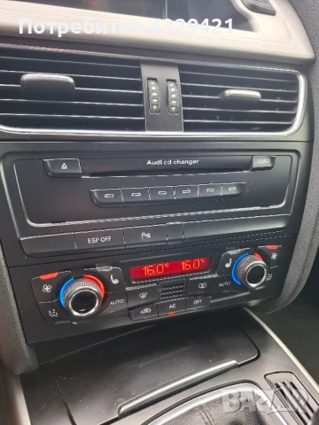 Audi A4 Avant B8 2.0TDI, снимка 11 - Автомобили и джипове - 51218247