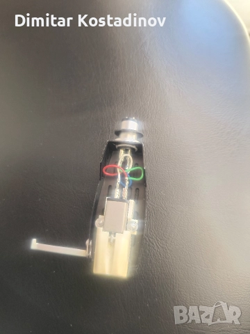 доза и държач за грамофон hitachi , снимка 2 - Грамофони - 52960945