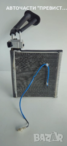 Радиатор Радиаторче Климатик Тойота Авенсис Т25 Toyota Avensis T25