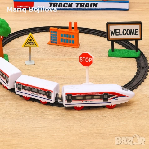 Влак Стрела с 4 вагона - Вълнуващо пътуване за малките любители на влакове, снимка 1