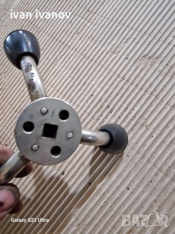 Върток Подаващ  Бормашина , снимка 4 - Стругове - 39267058