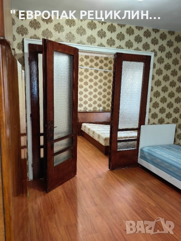 Собственик ОТДАВА Самостоятелен ЕТАЖ от КЪЩА 100кв + 250кв САМОСТОЯТЕЛЕН Двор, снимка 14 - Етаж от къща - 52669820