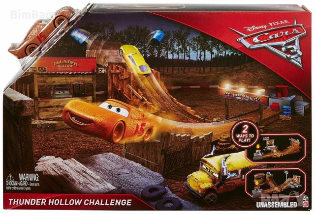 Оригинален  игрален комплект  CARS THUNDER HOLLOW CHALLENGE / Карс - Макуин